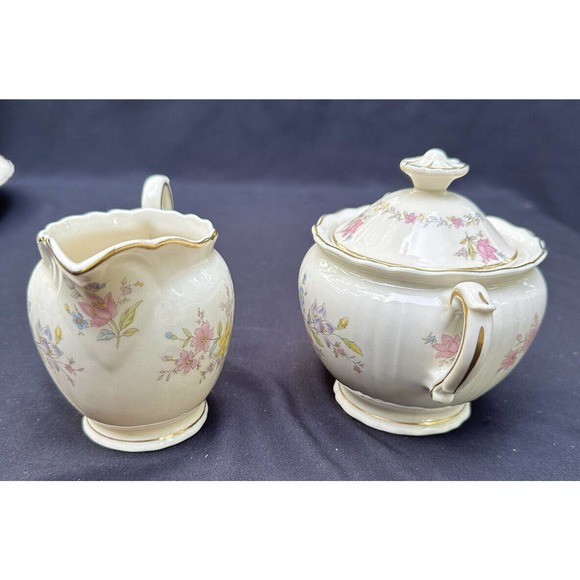 Stunning Federal Shape Syracuse Briarcliff Creamer & Sugar Bowl with Lid -6E - Picture 4 of 12